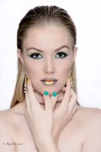 67409001 2371349806235651 173584874249125888 N 200x300